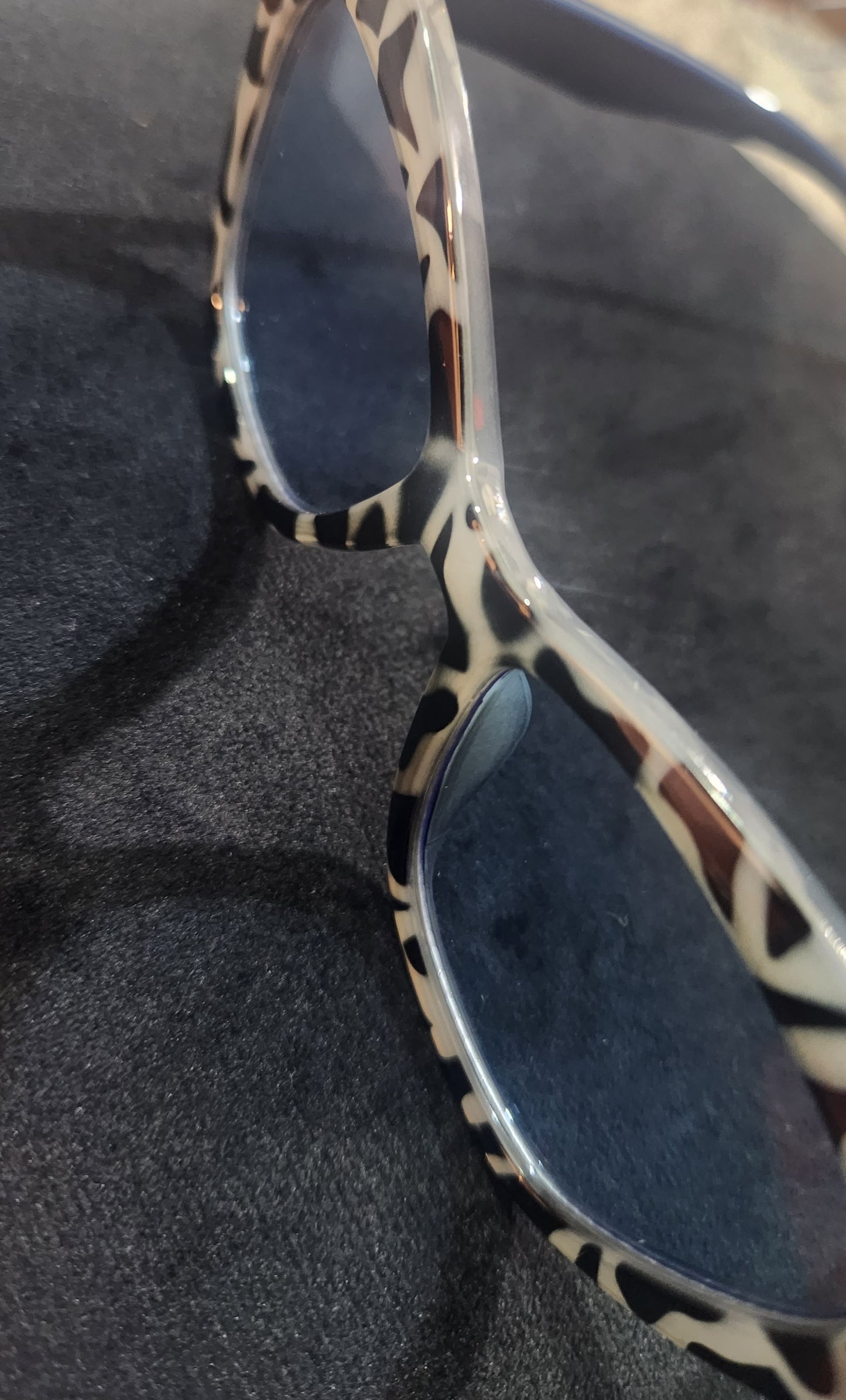 JADYN (GLASSES)