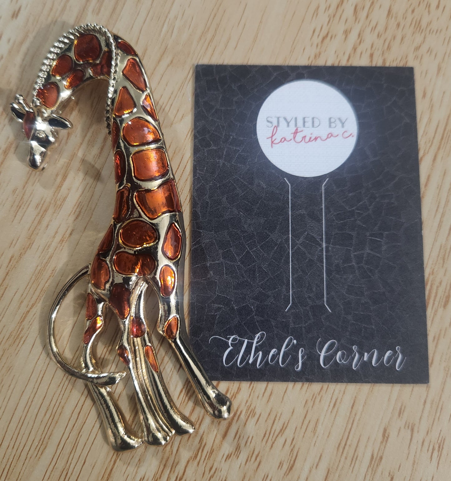 Large Giraffe Brooch